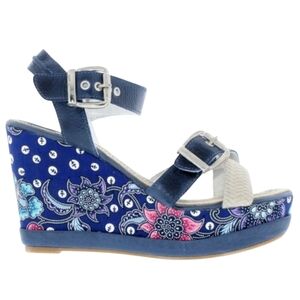 Rare and Unique BLACKSTONE Batik Patterned Wedges